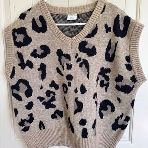 Anna & Ava Beige and Black Leopard V-Neck Sweater Vest
